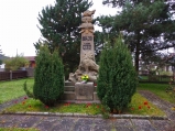 Černilovský Pomník padlým byl postaven před 100 lety