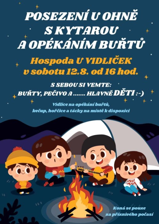 Posezení u ohně s kytarou a opékáním buřtů
