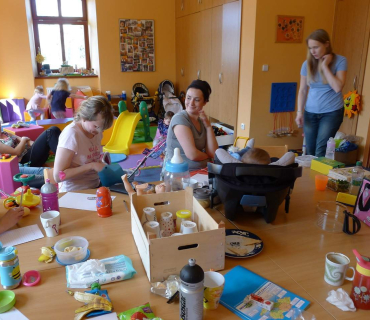 Dvoreček 10.4.2018 vyprávění o bylinkách