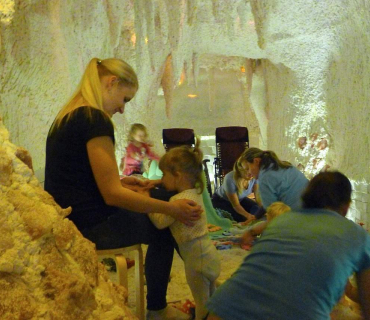 Dvoreček 10.10.2017 v solné jeskyni