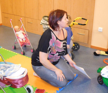 Dvoreček 21.2.2017 - Posezení s porodní asistentkou