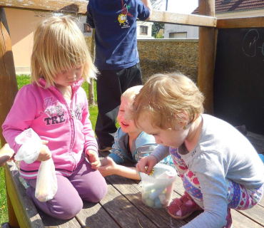 Dvoreček 10.5.2016 Motýlkování