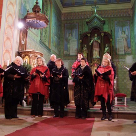 Adventní koncert sboru Cantus Jaroměř v Černilově - katol.kostel 27.11. 2016