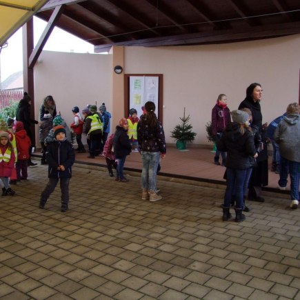 Adventní trhy v KSD Černilov 2016