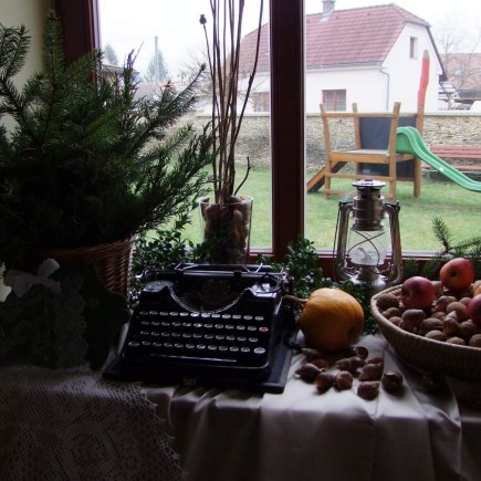 Adventní trhy v KSD Černilov 2016