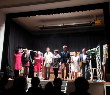 Divadelní představení Ach ti příbuzní! 24. 3. 2024 Sokolovna Černilov