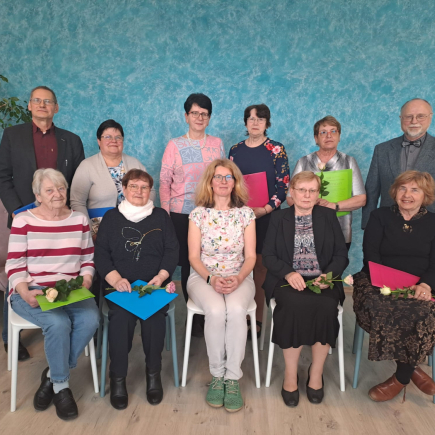 Předávání certifikátů absolventům kurzu genealogie VU3V 21. 3. 2024