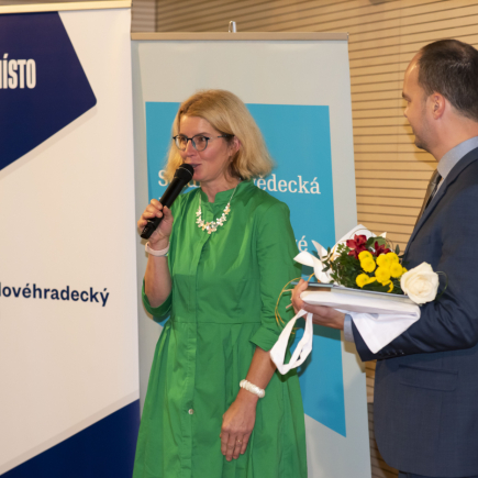 vyhledáno: Knihovna