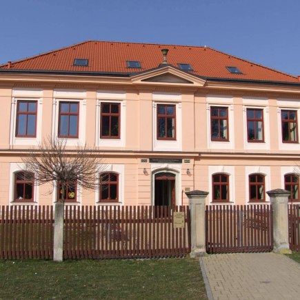 VELIKONOČNÍ JARMARK 27.3. 2015 foto Jana Žárs