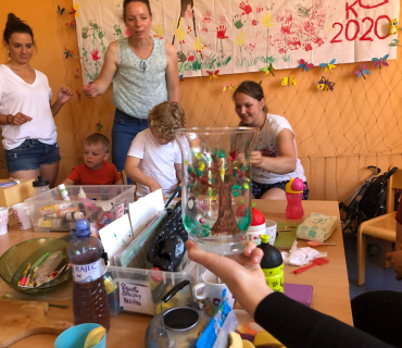 23.6.2020 - tvoření na závěrečný Dvoreček