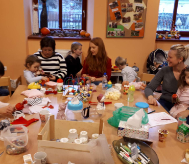 26.11.2019 - Finišujeme na adventní trhy