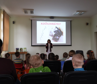 Spisovatelka Markéta Harasimová v Černilově