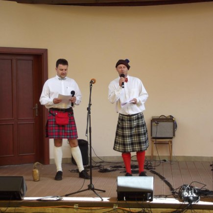 2.6.2012 ČERNILOVSKÝ DVŮR, foto od Katky J.