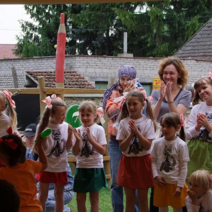 ČERNILOVSKÝ DVŮR 2012 od Jany Ž