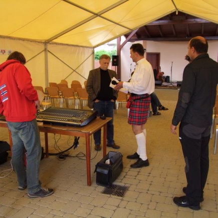 ČERNILOVSKÝ DVŮR 2012 od Jany Ž