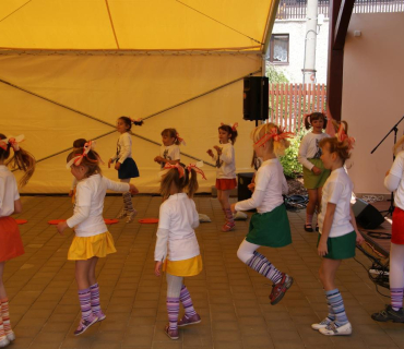 ČERNILOVSKÝ DVŮR 2012 od Míry