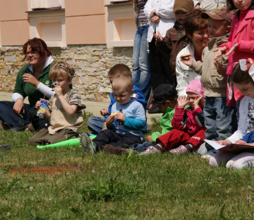 ČERNILOVSKÝ DVŮR 2012 od Míry