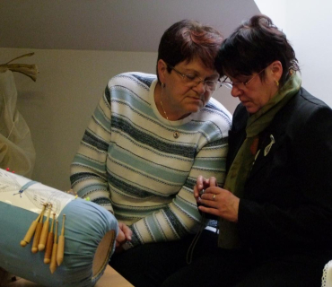 VELIKONOČNÍ JARMARK KSD 30.3. 2012 - foto Jana Žárská