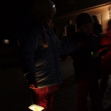 Průvod světýlek na uvítání Adventu 2011 