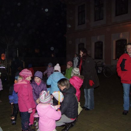 Průvod světýlek na uvítání Adventu 2011 