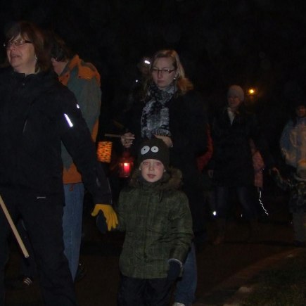 Průvod světýlek na uvítání Adventu 2011 