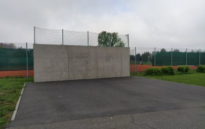 Tréninková tenisová stěna Tréninková tenisová stěna