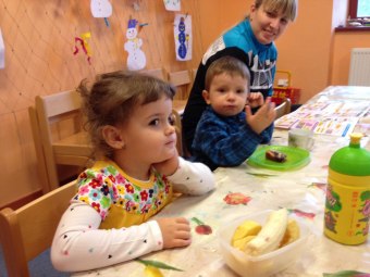 Dvoreček 1.3.2016 ubrousková technika Dvoreček 1.3.2016 ubrousková technika
